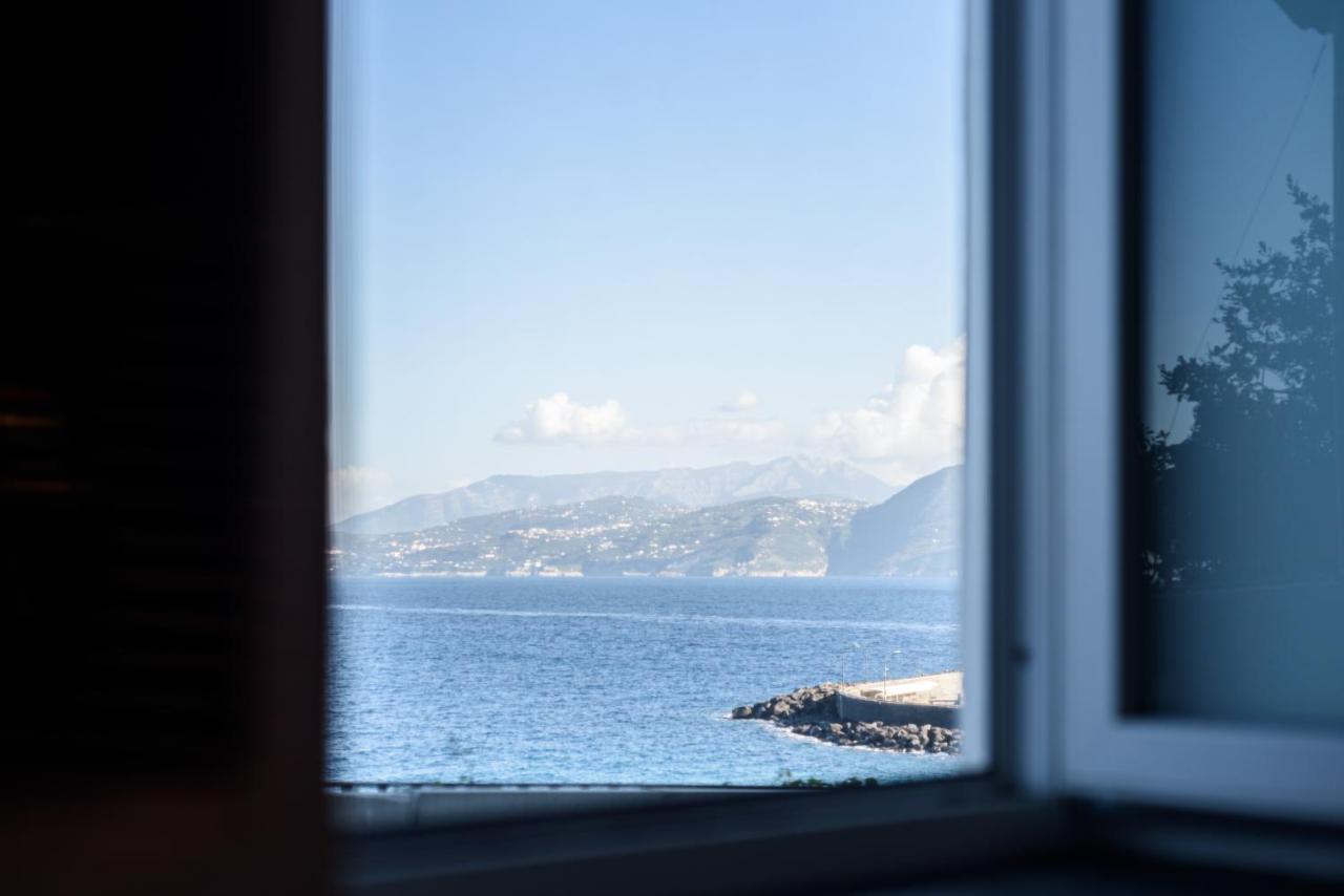A Fenestella Caprese - Vista Mare Apartman Capri Kültér fotó